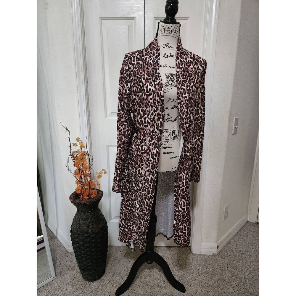 Cheetah Print Bathing Suit Cover Up Or Looks Great With Leggings Size L